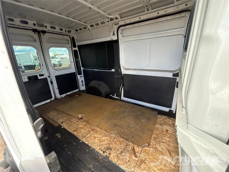 RAM Promaster 2500 Cargo Van Изотермический фургон