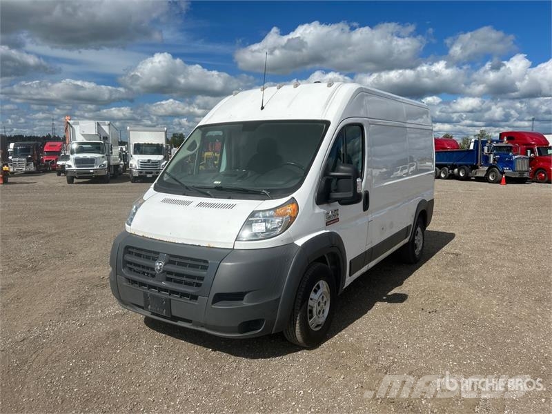 RAM ProMaster 2500 Cargo Van Lieferwagen