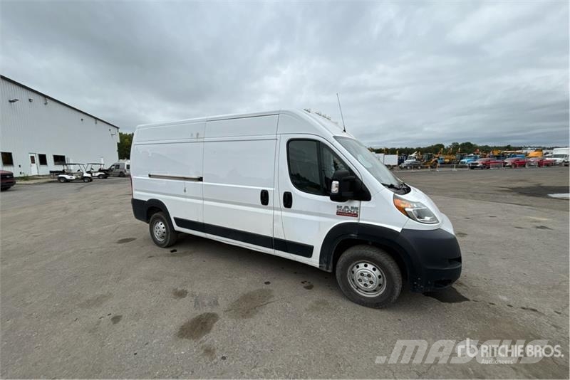 RAM Promaster 2500 Cargo Van Panel vans