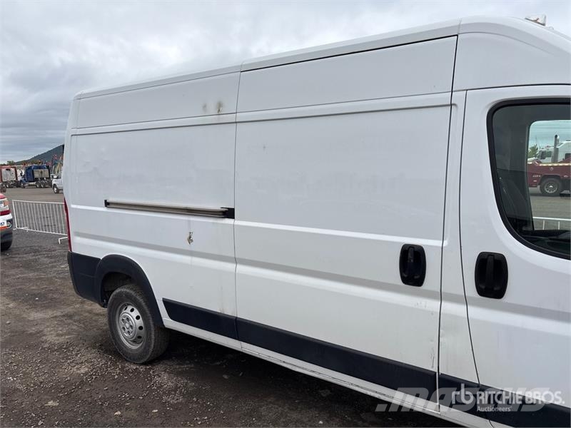 RAM Promaster 2500 Cargo Van Panel vans