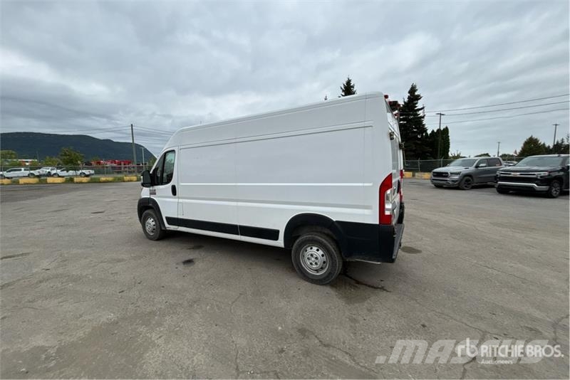 RAM Promaster 2500 Cargo Van Panel vans