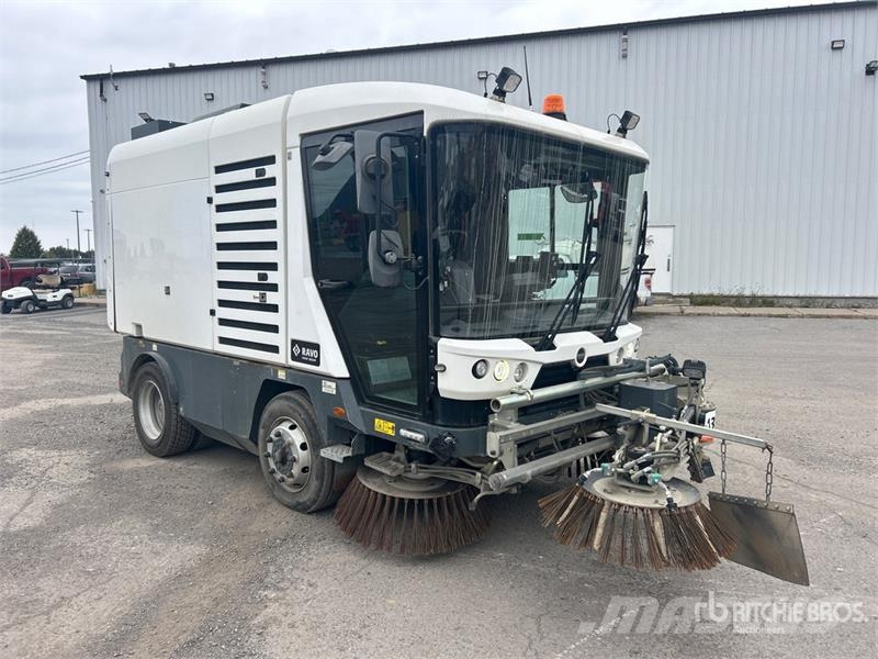 Ravo 5SER Sweeper Truck Utcaseprő teherautók
