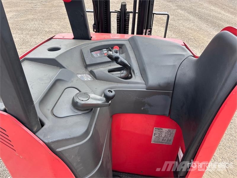 Raymond 415-C35TT 3500 lb Electric Forklift Elektriskie autoiekrāvēji