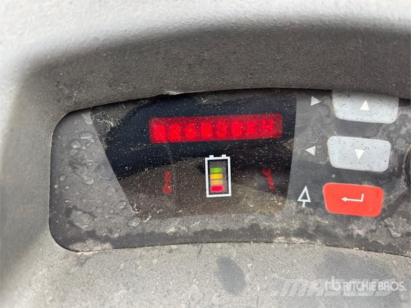 Raymond 415-C35TT 3500 lb Electric Forklift Elektriskie autoiekrāvēji