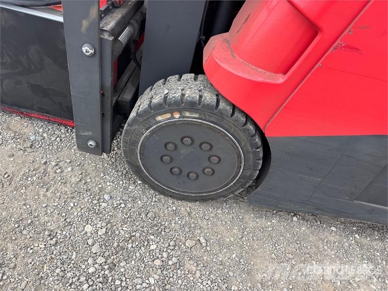 Raymond 415-C35TT 3500 lb Electric Forklift Elektriskie autoiekrāvēji