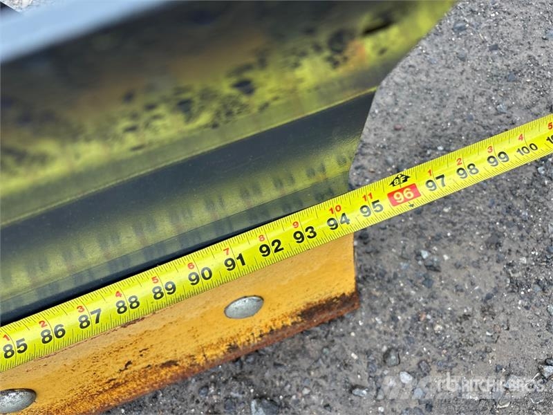  Raytree RMGB96 Hydraulic Pull Scraper Frezen