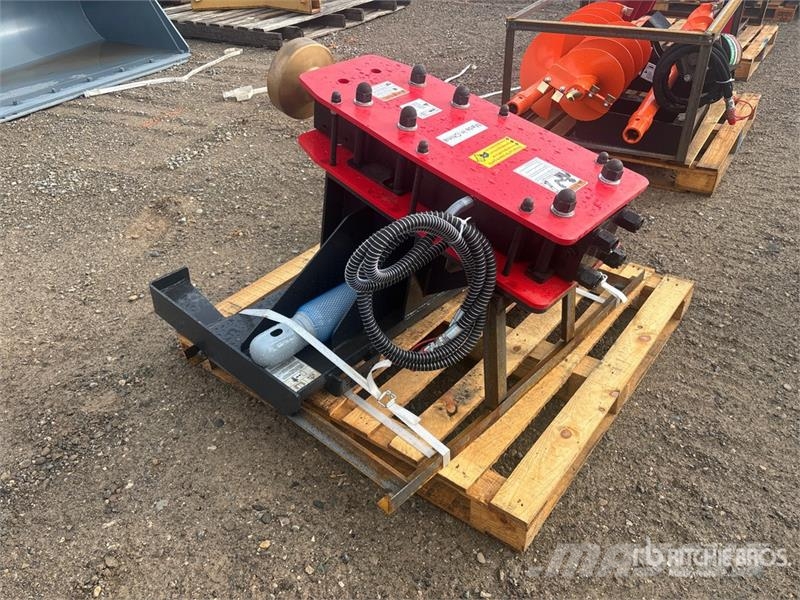Raytree RMPP680 Skid Steer Post Driver (Unused) Fencing equipment