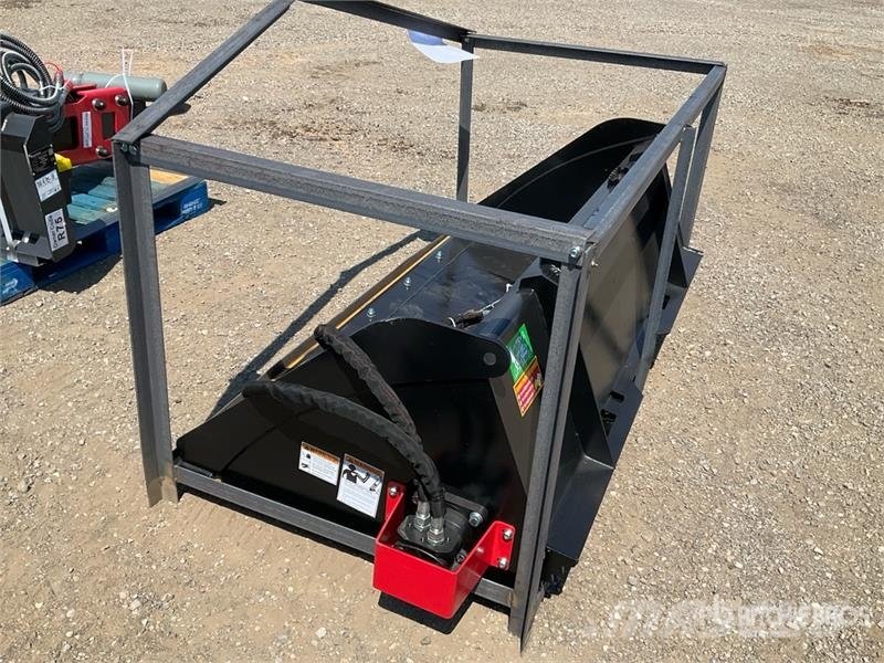  Raytree RMRB72 72 in Power Rake Skid Steer Bucket  Godet