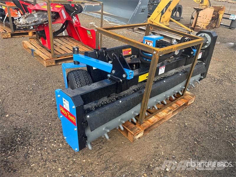  Raytree RMSC78 78 in Skid Steer Power Rake (Unused Ancinhos e espalhadores de feno