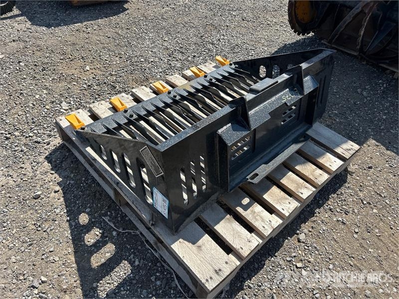 RB44 44 in Skeleton Skid Steer Bucket Godet
