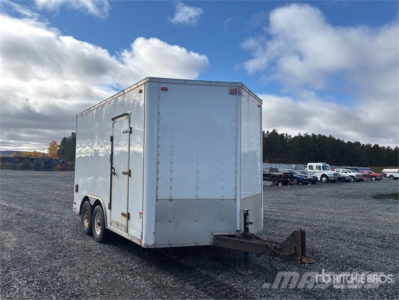 RC 14 ft T/A Enclosed Trailer Remorque Fourgon