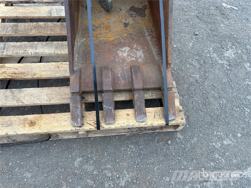 RC 20 in Digging Excavator Bucket دلاء