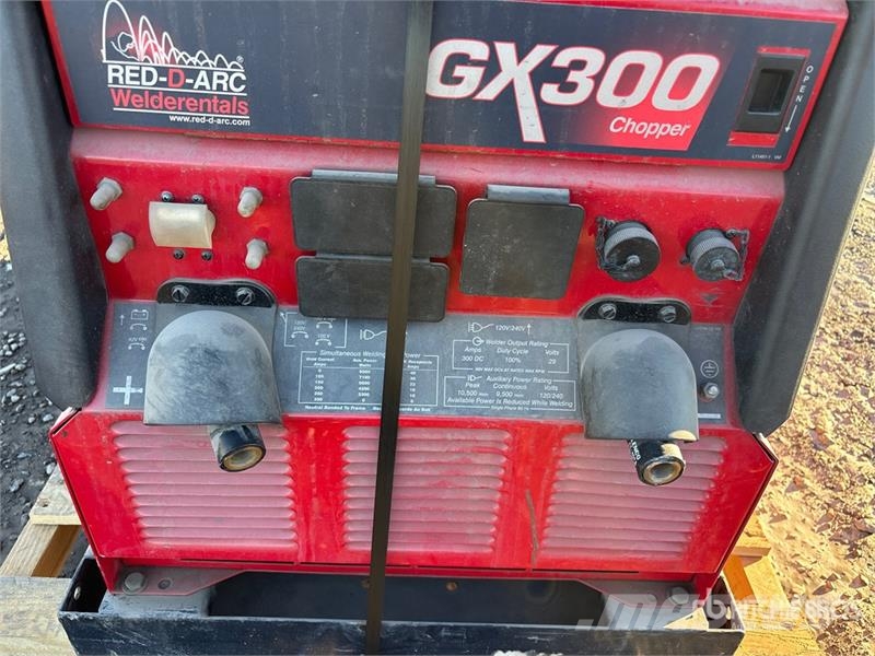 Red-D-Arc GX300 Engine Driven Welder (Inoperable) Urządzenia spawalnicze