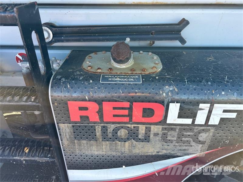  Redlift RL35 4x4 Diesel Scissor Lift Schaarhoogwerkers
