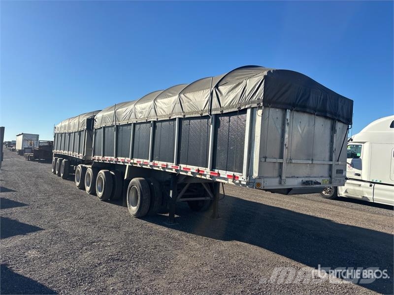 Reitnouer 28 ft Quad/A B-Train Lead Flatbed Trailer Прицепы-платформы/боковая разгрузка