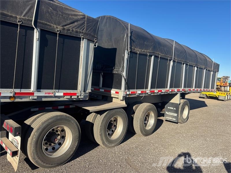 Reitnouer 28 ft Quad/A B-Train Lead Flatbed Trailer Прицепы-платформы/боковая разгрузка