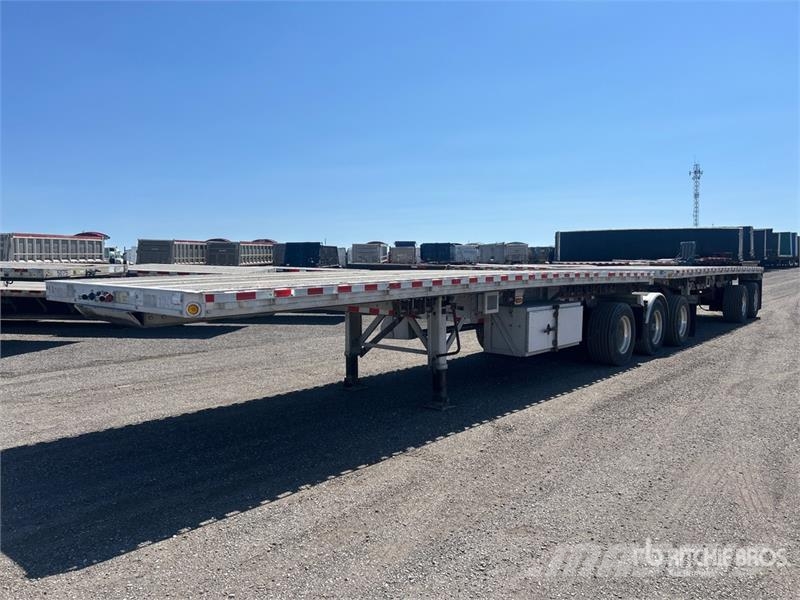 Reitnouer 28 ft Super B-Train Lead Flatbed Trailer مقطوروات مسطحة/مفصلية الجوانب