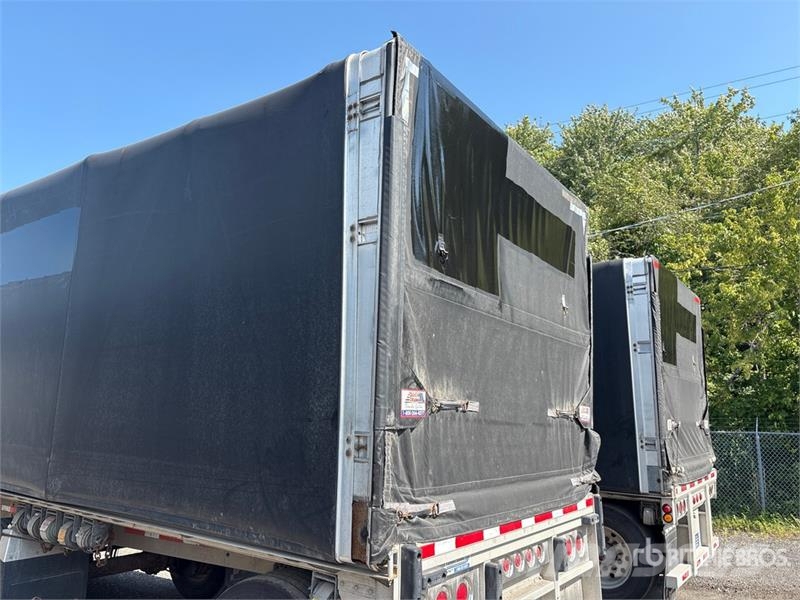 Reitnouer 48 ft T/A Curtain Side Trailer Curtainsideranhänger