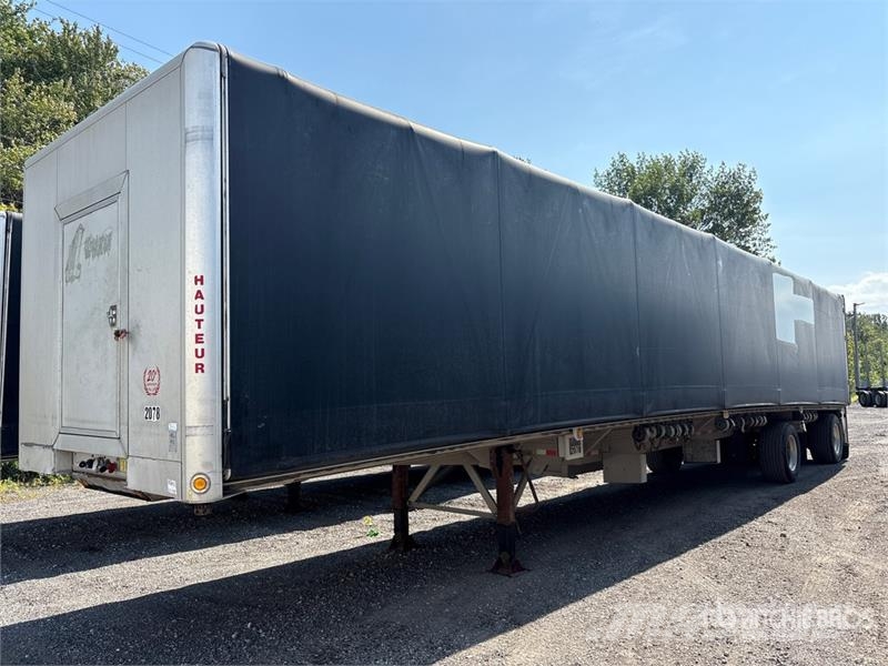 Reitnouer 48 ft T/A Curtain Side Trailer Curtainsideranhänger
