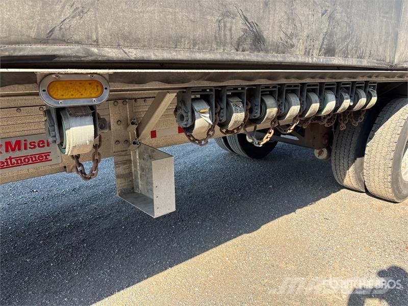 Reitnouer 48 ft T/A Curtain Side Trailer Curtainsideranhänger