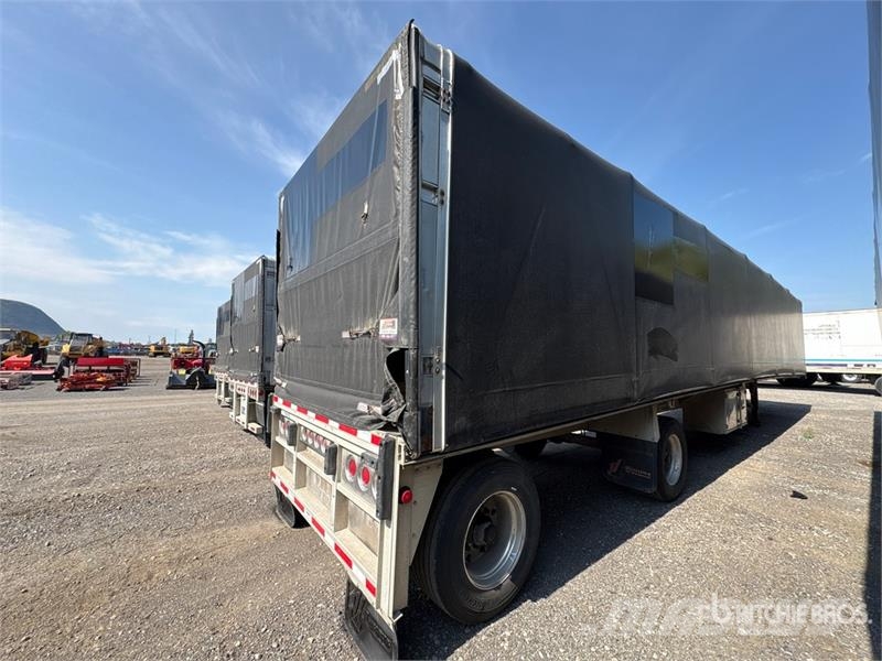 Reitnouer 48 ft T/A Curtain Side Trailer Curtainsideranhänger