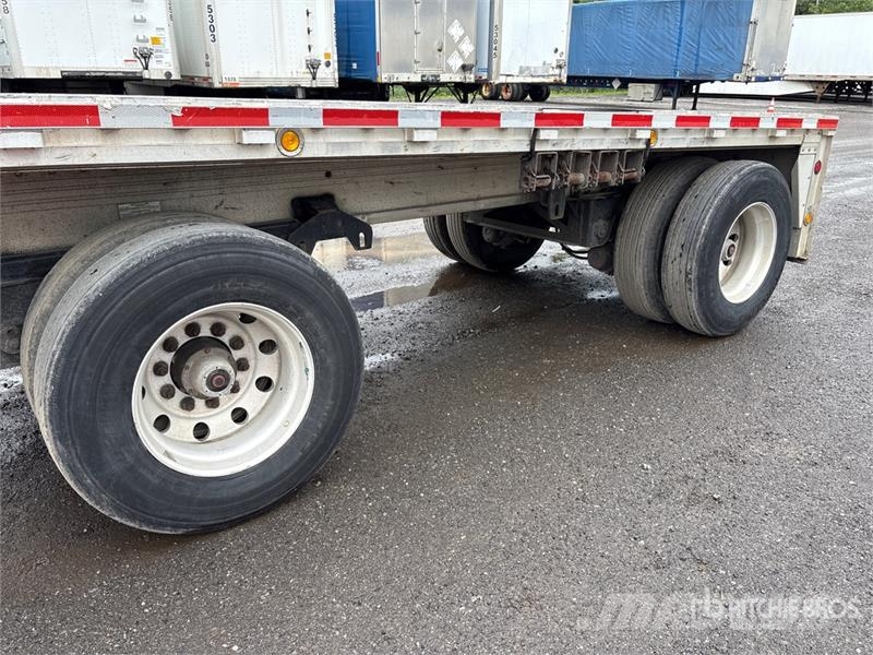 Reitnouer 48 ft T/A Spread Axle Flatbed Trailer Remolques de cama baja