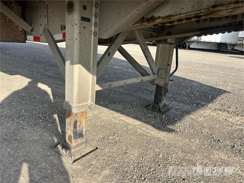 Reitnouer 53 ft T/A Curtain Side Trailer Curtainsideranhänger