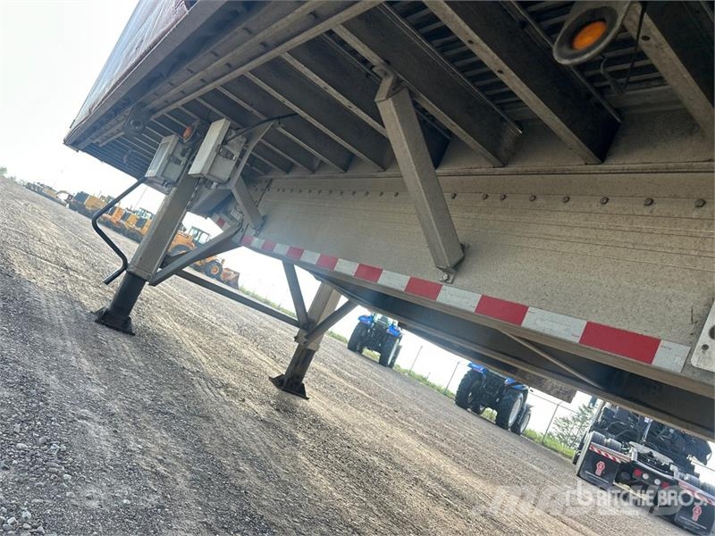 Reitnouer 53 ft T/A Curtain Side Trailer Curtainsideranhänger