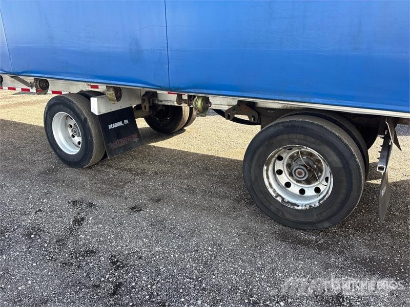 Reitnouer 53 ft T/A Spread Axle Curtain Side Trailer Schuifzeilopbouw