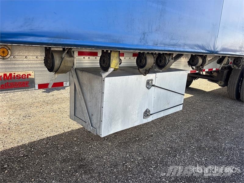 Reitnouer 53 ft T/A Spread Axle Curtain Side Trailer Schuifzeilopbouw