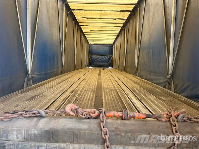 Reitnouer 53 ft T/A Spread Axle Curtain Side Trailer Schuifzeilopbouw
