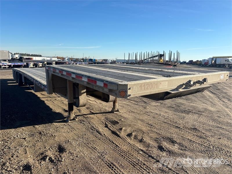 Reitnouer 53 ft Tri/A Step Deck Trailer 平板拖车