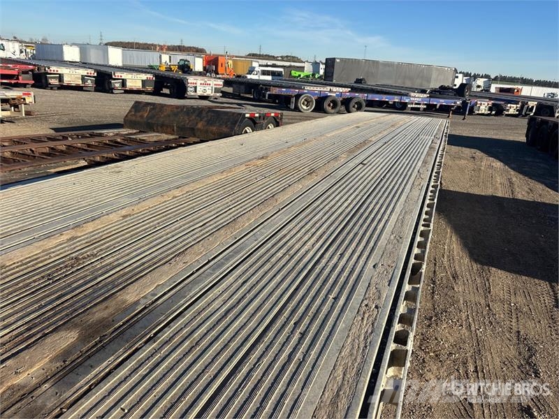 Reitnouer 53 ft Tri/A Step Deck Trailer 平板拖车
