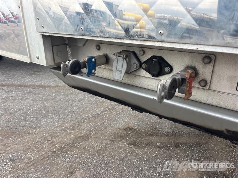 Reitnouer CK90 53 ft T/A Spread Axle Curtain Side Trailer Rimorchi centinati