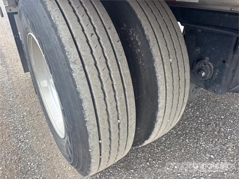 Reitnouer CK90 53 ft T/A Spread Axle Curtain Side Trailer Rimorchi centinati