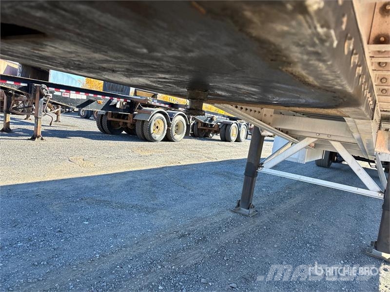 Reitnouer Max Miser Curtainsider trailers