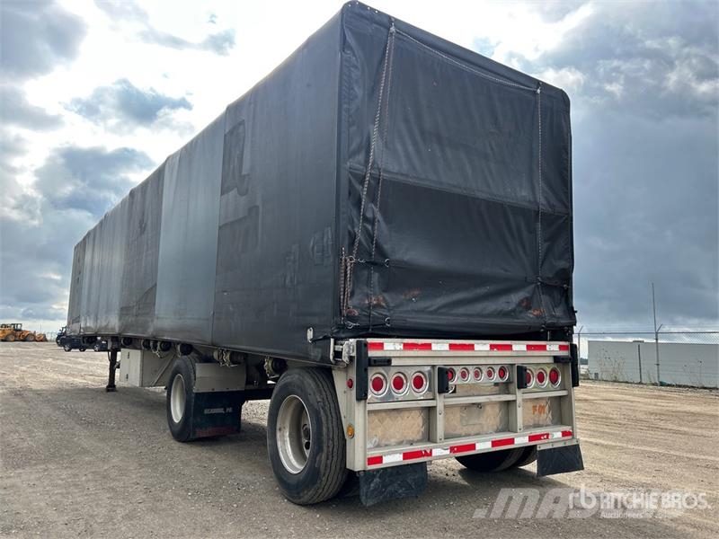 Reitnouer MaxMiser 48 ft T/A Spread Axle Curtain Side Traile Curtainsideranhänger