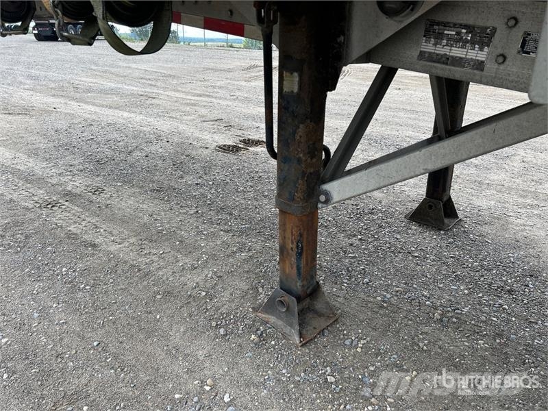 Reitnouer MaxMiser 48 ft T/A Spread Axle Curtain Side Traile Curtainsideranhänger