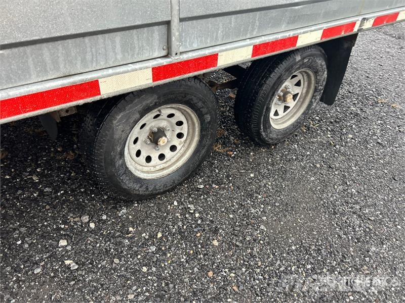 Remeq 14 ft T/A Utility Trailer (Inoperable) Autre remorque
