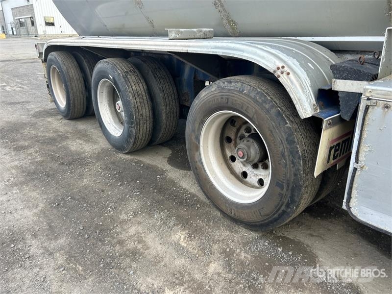 Remtec 9570 gal Tri/A Tanker Trailer Tartályos pótkocsik