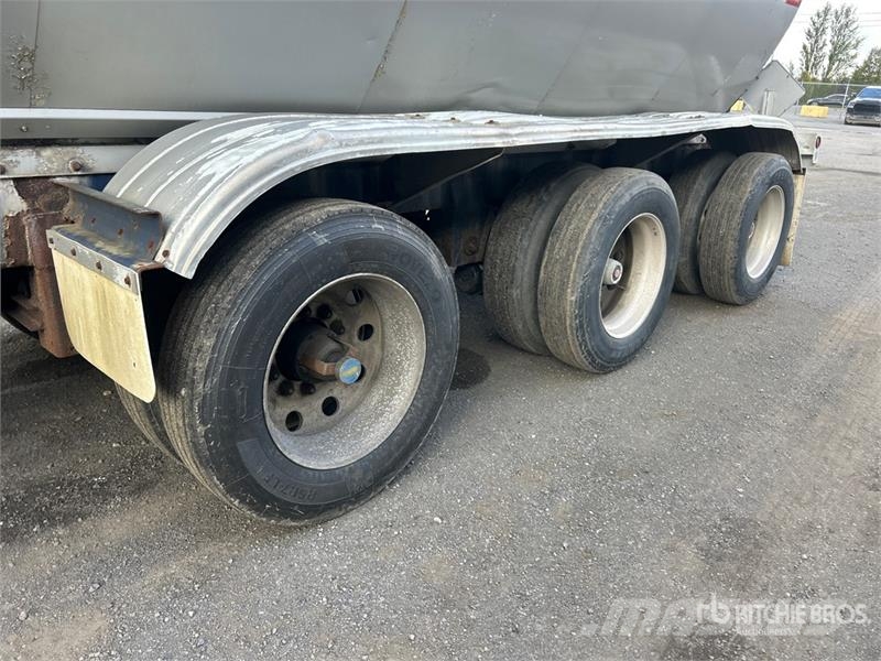 Remtec 9570 gal Tri/A Tanker Trailer Tartályos pótkocsik