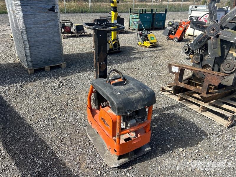  Rentquip RP204 Reversible Vibratory Plate Compacto Vibrator compactors