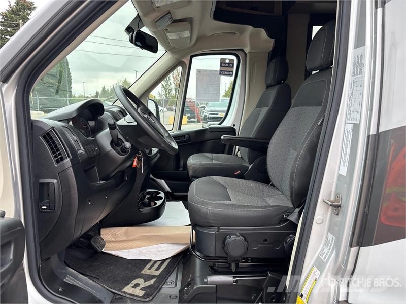 REV Dynamax 24RB Motor Home Avtodomi in počitniške prikolice