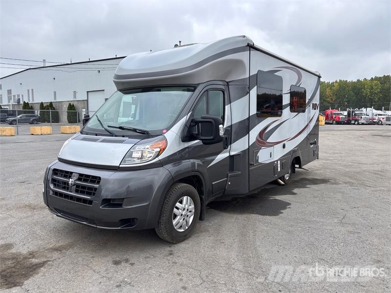 REV Dynamax 24RB Motor Home Avtodomi in počitniške prikolice
