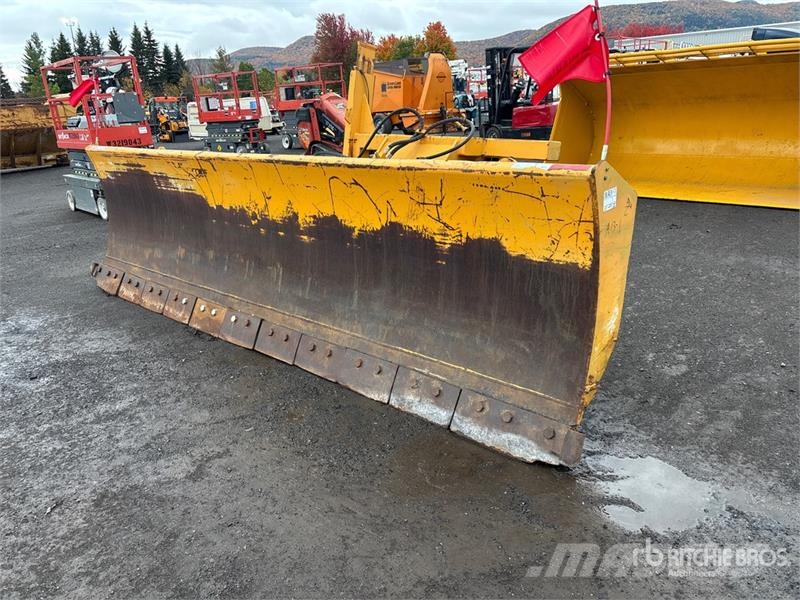 RF 14 ft De Icer Snow Plow Lumesahad