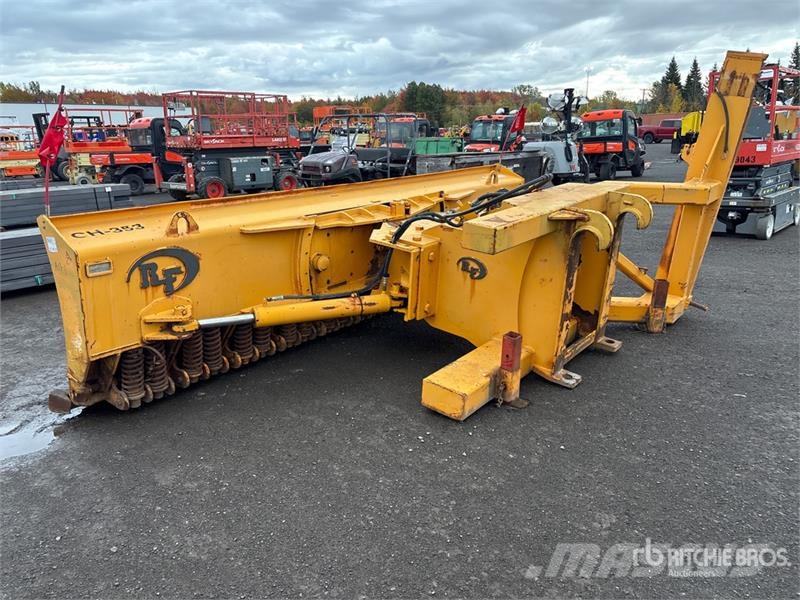 RF 14 ft De Icer Snow Plow Lumesahad
