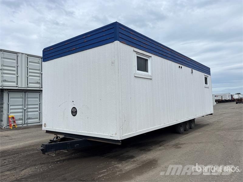 RG 30 ft x 12 ft Tri/A Portable Toilet Drugi deli