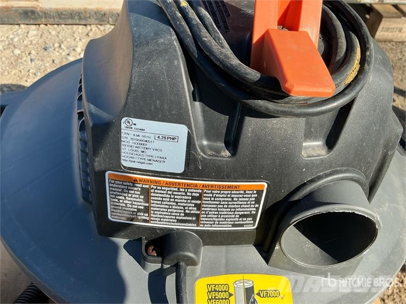  Ridgid of (3) Ridgid Shop Vacuum Cleaner Vákuum takarító gépek