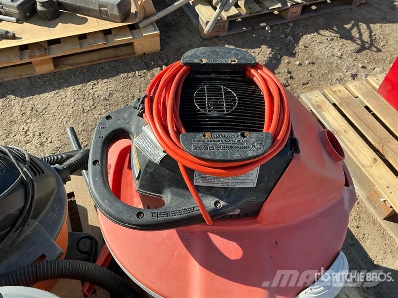  Ridgid of (3) Ridgid Shop Vacuum Cleaner Vákuum takarító gépek