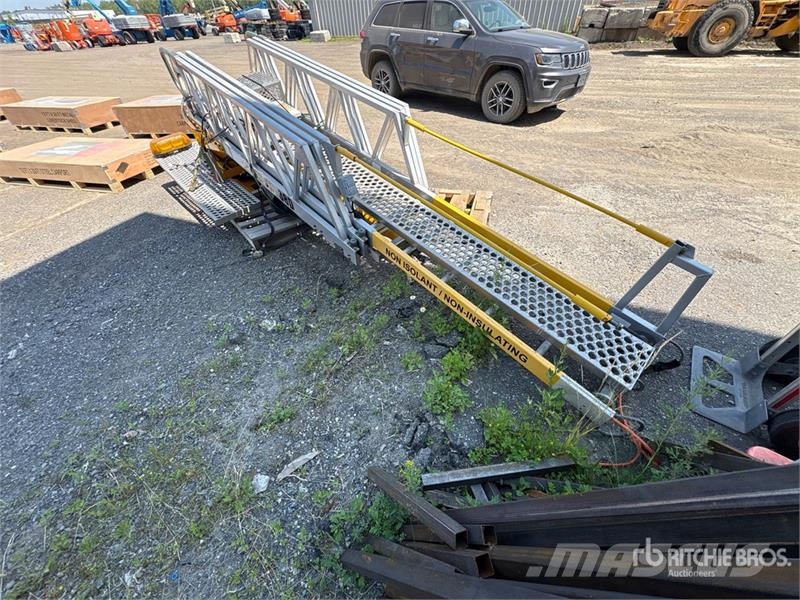 Robert Hydraulique RH38D 31 ft 1 in Telescopic Truck Moun مكونات أخرى